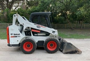 Minicargadora Usada BOBCAT S530 de 2 Toneladas, Cargadora de Ruedas Diésel, Cucharón de 0.35m, Garantía de 2 Años, Motor Perkins, Parker - Product Image 3
