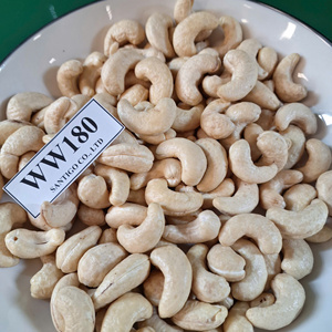 เมล็ดมะม่วงหิมพานต์ W180 W180จากเวียดนามซันทิโก Kaju badam ต่ำ - Product Image 1