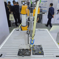 Bras robotique collaboratif AUBO-I10H, charge utile de 10 kg, portée de 1350 mm, cobot d'assemblage pour le verrouillage automatique des vis