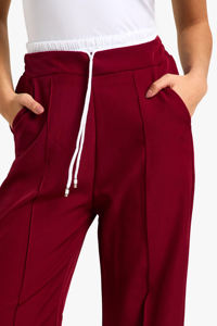 Pantalon de survêtement évasé personnalisé pour femmes pantalon de yoga évasé de sport léger en dentelle plat hiver jambes larges tenue de gymnastique - Product Image 3