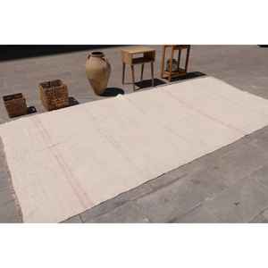 Alfombra Turca Vintage Grande de 5.5x11.6 pies, Alfombra Blanca con Plantas y Árboles Rojos - Product Image 2