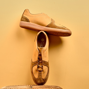 Chaussures décontractées légères avec semelle absorbant la transpiration et structure flexible, chaussures de tous les jours pour hommes, chaussures en cuir - Product Image 1