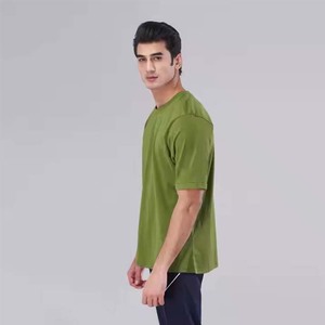 เสื้อยืดผู้ชายทรงปกติ ผ้าฝ้ายถัก 100% เป็นมิตรกับสิ่งแวดล้อม แห้งเร็ว ไหล่ตก ดีไซน์สั่งทำได้ ยูนิเซ็กซ์ - Product Image 2