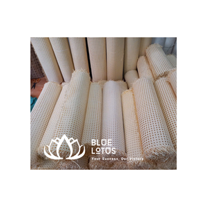 Synthetic Woven Rattan Roll With Caro Design Perfect for DIY Projects Home Decor and Partition <b>Wall</b> Applications Long - Product Image 5