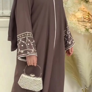 Abaya de Estilo Árabe para Mujer, Venta al por Mayor 2025, con Cuentas, Poliéster, Ropa Musulmana, Oriente Medio, Manga Larga, Todas las Temporadas, Pakistán - Product Image 5