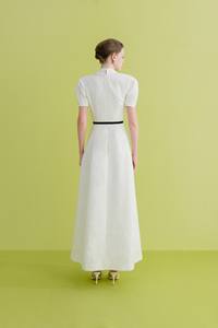 ชุดเดรสสำหรับผู้หญิงเดรสผ้าซาตินมีแขนพองผ่าหน้าแขนยาวพองพริ้วไหวเงาวาววาวผ้าซาตินผสมกับเวียดนาม - Product Image 4