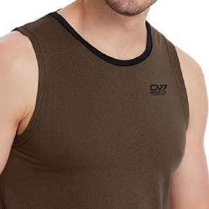 เสื้อกั๊กออกกำลังกายแขนกุดน้ำหนักเบา - Product Image 5