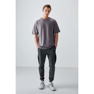 T-shirt basique pour homme en coton gris foncé, épais, doux, texturé, coupe ample - 88377 - Gris foncé - Product Image 2