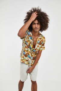 Camisa Casual de Verano para Hombre, Cuello en V, Manga Corta, Diseño Floral Vintage con Collage Artístico, Nueva Colección 2026, Venta al Por Mayor en la UE - Product Image 4
