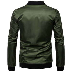 Blouson en duvet imprimé de couleur unie 2025 avec logo personnalisé pour hommes Manteau d'hiver en toile de haute qualité Fabrication sur mesure en gros - Product Image 2