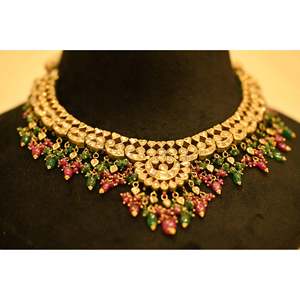 Collier de diamants exquis de la reine Maharani Gayatri Devi - Product Image 2