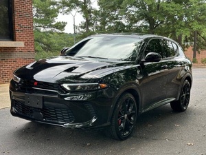 Precio bajo, Dodge Hornet R/T Plus 2024, auto usado de lujo en venta - Product Image 1
