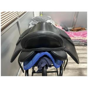 Selle de dressage en cuir indien de haute qualité pour l'équitation, noir brun, taille et logo personnalisés - Product Image 4