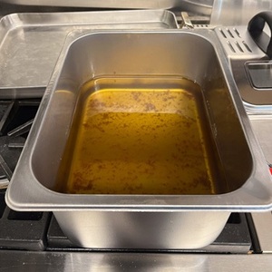 น้ำมันปรุงอาหารใช้แล้ว คุณภาพสูง ราคาแข่งขัน น้ำมันพืชเหลือใช้ - Product Image 4