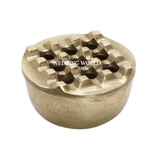 Cendrier en bois à neuf trous de qualité supérieure cendrier design fait à la main forme carrée cendrier en métal en gros - Product Image 5