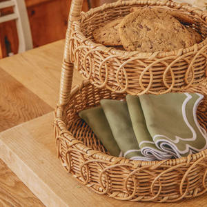 ตะกร้าหวายทรงกลม2ชั้นพร้อมที่จับถาดเสิร์ฟเครื่องจักสานแฮนด์เมด - Product Image 4