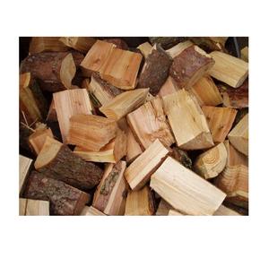 Bûches et bois d'œuvre en bois tendre à vendre, prix bas, meilleurs prix sur le bois naturel, idéal pour la construction de meubles et l'artisanat - Product Image 2