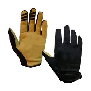 Équipement de moto, gants de moto en cuir respirant, noirs, imperméables, logo personnalisé, temps en plein air - Product Image 4