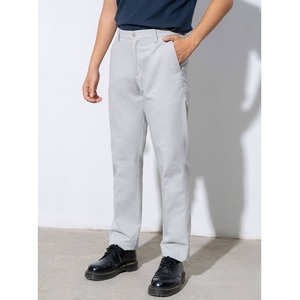 Ropa OEM ODM Personalizada, Camiseta y Pantalones de Compresión de Poliéster Transpirable, Hechos de Material Suave y Ligero para Hombre, Precios Competitivos - Product Image 5