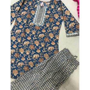 Conjunto de Falda y Kurta de Algodón Estampado a Mano, Estilo Bollywood, Salwar Kameez Anarkali y Traje Salwar en Tela Georgette Net - Product Image 2