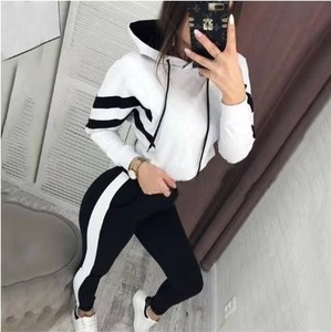 Ensemble deux pièces Automne Street-wear Survêtements pour femmes Ensemble 2 pièces personnalisé Survêtement pour femmes Sweat à capuche à manches longues Sports élastiques - Product Image 4