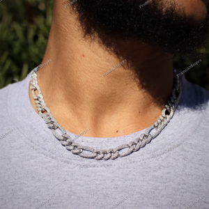 Cadena de eslabones cubanos de Hip Hop de diamante artificial de moissanita VVS de plata 925 personalizada para raperos que fabrican la India - Product Image 2