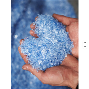 Directo de Fábrica: Escamas de PET Reciclado de Alta Pureza Transparentes, Grado Plástico, Lavadas en Caliente, Suministro a Granel para el Mercado Internacional - Product Image 3