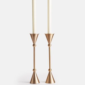 ขาตั้งเทียนทองเหลืองคลาสสิกการออกแบบทองแดงทําด้วยมือพร้อมการตกแต่งคุณภาพสูงสําหรับขาตั้งเทียนที่มีสไตล์บนโต๊ะ - Product Image 6