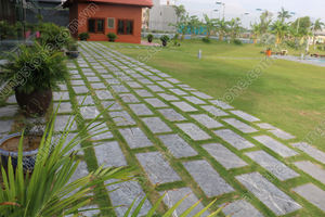 Vente en gros Pavés en pierre calcaire Bluestone Prix d'usine Carreaux brossés flammés antidérapants pour villas, piscines et projets de revêtements de sol extérieurs - Product Image 6