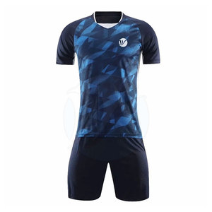 Uniforme deportivo en línea de ropa de fútbol ligero y cómodo más vendido - Product Image 1