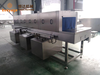 Machine de lavage industrielle continue de type tunnel pour paniers, boîtes, palettes, plateaux et caisses en plastique, utilisable par une seule personne