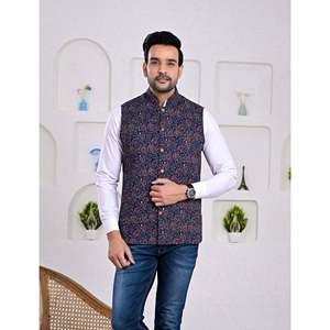 เสื้อแจ็คเก็ตลำลองผู้ชายสำหรับฤดูหนาว ผ้าฝ้าย 100% ลายพิมพ์บล็อก ตกแต่งกระดุม กันน้ำ มีซิป ปักลาย มีฮู้ด ไซส์ XS - Product Image 1