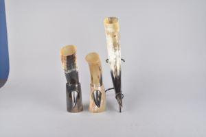 Verre à boire en corne de bœuf poli de qualité supérieure avec support en cuir noir, artisanal, authentique, chope à bière viking - Product Image 5