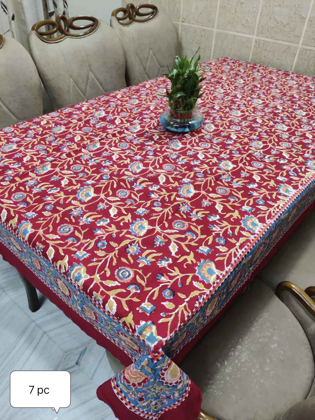 สีน้ำตาลแดง