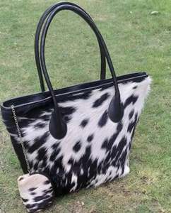 Sac à main fourre-tout en cuir pour femmes - Product Image 1