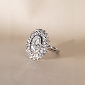 Anillo de Halo con Diamantes Ovalados en Oferta, Oro de 10K, 14K, 18K, Plata, Platino, Joyería Fina, Regalo de Compromiso o Aniversario - Product Image 6