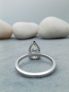 Anillo de tendencia Hip Hop de oro de 10K y 18K de lujo para hombre, Baguette redondeada de diamante Natural VVS para bodas, fiestas, disfraz de moda - Product Image 4