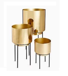 Maceta de metal Mayorista Exportador Diseño personalizado Maceta de hierro galvanizado hecha a mano con soporte - Product Image 6