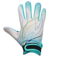 Guantes de Fútbol Gaélico Gaa, Antideslizantes, Ligeros, con Correa Ajustable, Escudo del Club Personalizado, Diseño Irlandés de Alta Calidad, Unisex - Product Image 3