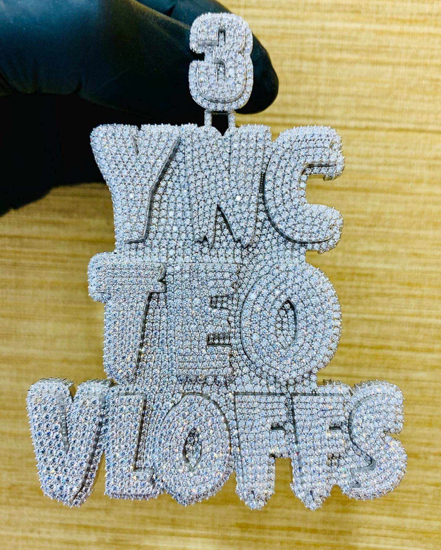 ตามที่แสดงในภาพ