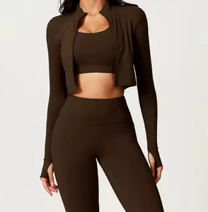 Conjunto de Yoga Personalizado 2026 de Alta Calidad con Logotipo Frontal, Secado Rápido, 2 Piezas, Leggings Holgados de Pierna Recta para Entrenamiento y Fitness para Mujer - Product Image 2