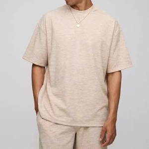 Chándales cortos plisados de gran tamaño para hombre personalizados a la moda chándales de calidad superior ropa informal transpirable pulóver chándales para hombre - Product Image 1