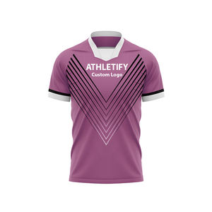 Maillot de football personnalisé et maillot de football, vêtements de sport confortables avec logo d'équipe et numéros personnalisés pour les matchs de football. - Product Image 1