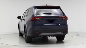 Toyota Grand Highlander Hybrid Limited AWD 2024 d'occasion en excellent état - Product Image 6