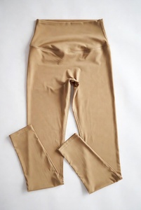 กางเกงโยคะเนื้อผ้านุ่มยืดหยุ่น เอวสูง สำหรับผู้หญิง ออกกำลังกาย ฟิตเนส วิ่ง และฝึกซ้อม - Product Image 4