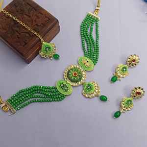 Gargantilla de esmalte tradicional indio, collar, pendiente colgante, conjunto de joyería Mangtikka, fabricación al por mayor, Verde - Product Image 1