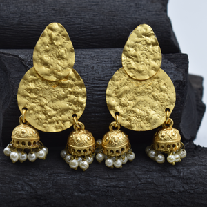 Pendientes circulares de latón de la mejor calidad, cuentas de perlas Kundan jhumki, joyería de tendencia al por mayor, pendientes redondos chapados en oro para damas - Product Image 3