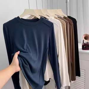 2025 printemps haute qualité coton peigné femmes vêtements à manches longues t-shirt graphique t-shirts femmes. - Product Image 3