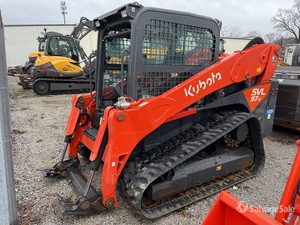 รถตักล้อยาง Kubota SVL972 พร้อมบุ้งกี๋หน้า ระบบไฮดรอลิก ENERPAC แรงบิดสูง สำหรับงานเกษตรและก่อสร้าง - Product Image 2