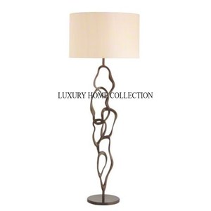 Lámpara de mesa de metal hecha a mano de la mejor calidad con acabado antiguo para la decoración del hogar dormitorio sala de estar Oficina espacio de trabajo - Product Image 4